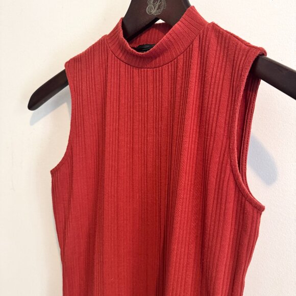 ✨J.Crew Stretch Knit Mock Neck Sleeveless Top | XXS (also fits XS- S) - Picture 2 of 4